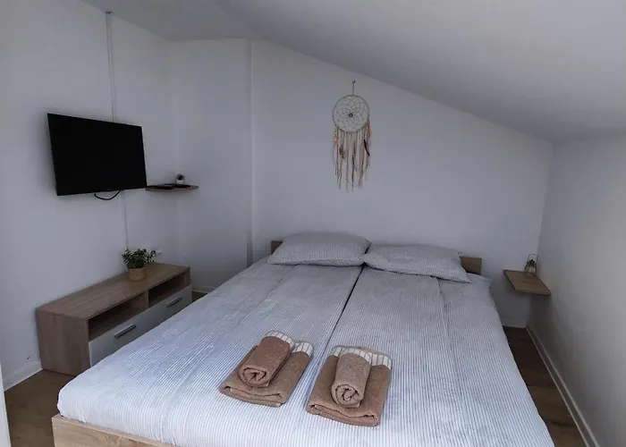 بيت ضيافة Tome